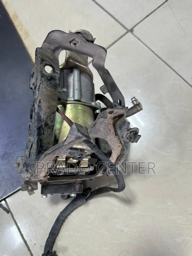 Prado 150 Air Pressure Pump
