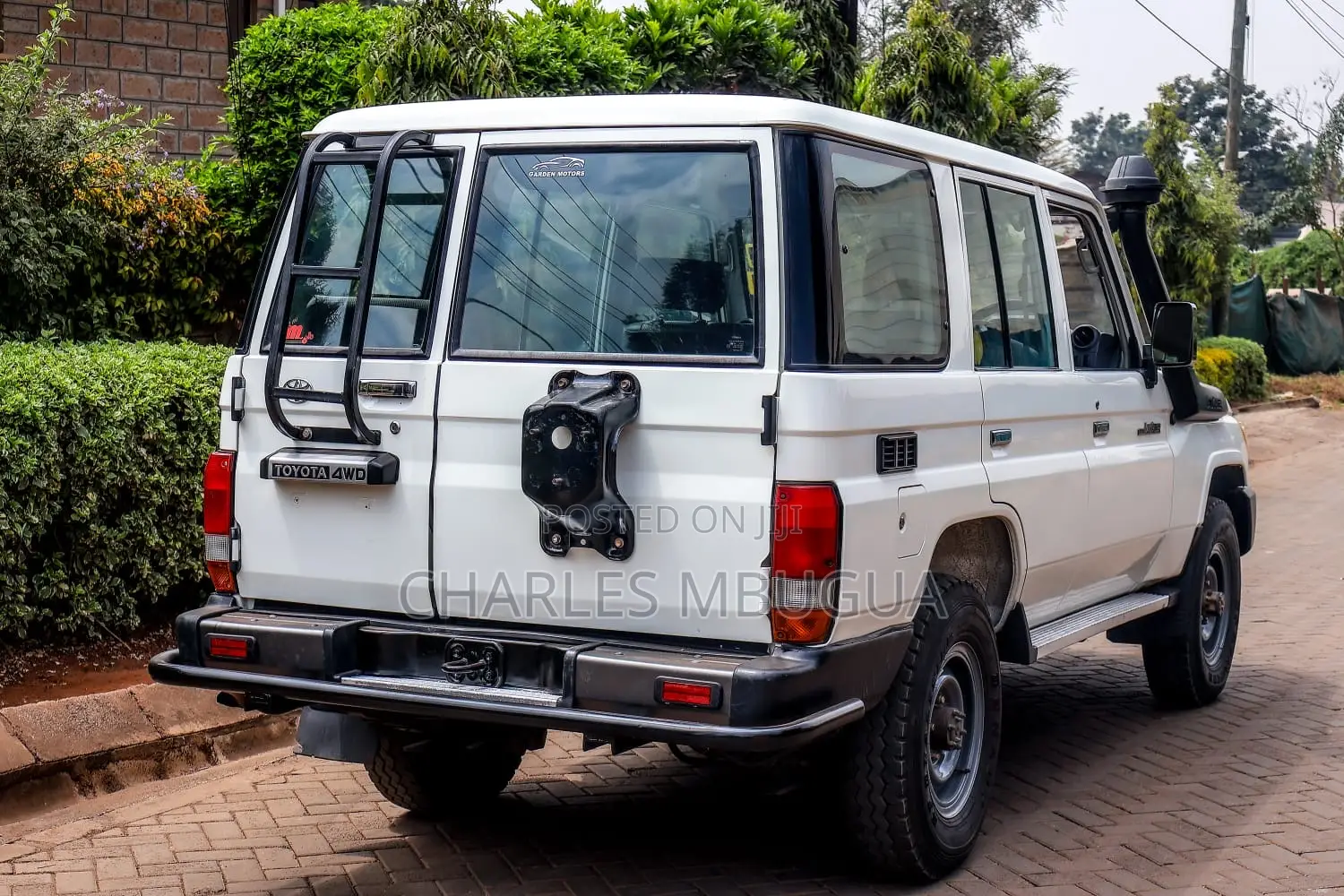 Toyota Land Cruiser 79 Series 2010 White