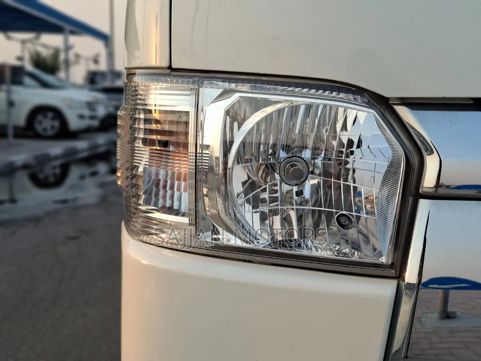Toyota HiAce 2020 White