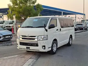 Toyota HiAce 2020 White