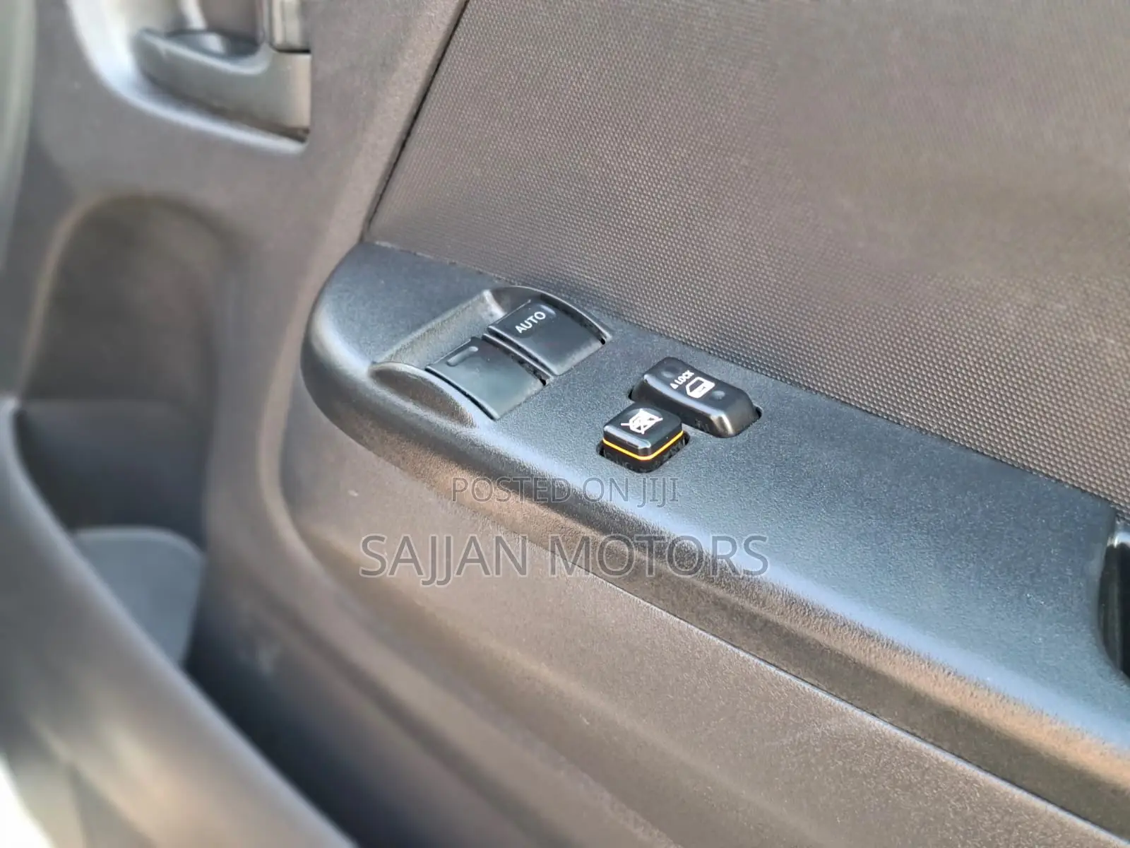 Toyota HiAce 2020 White