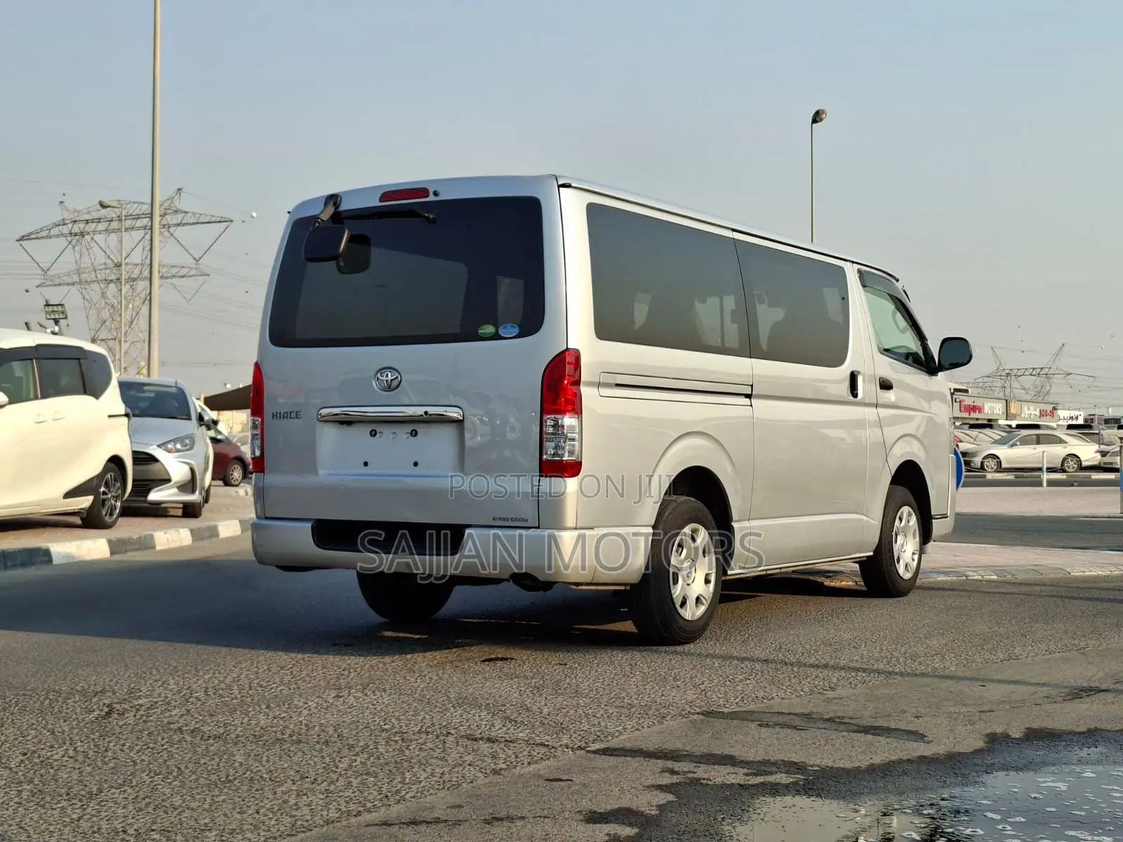 Toyota HiAce 2020 Silver