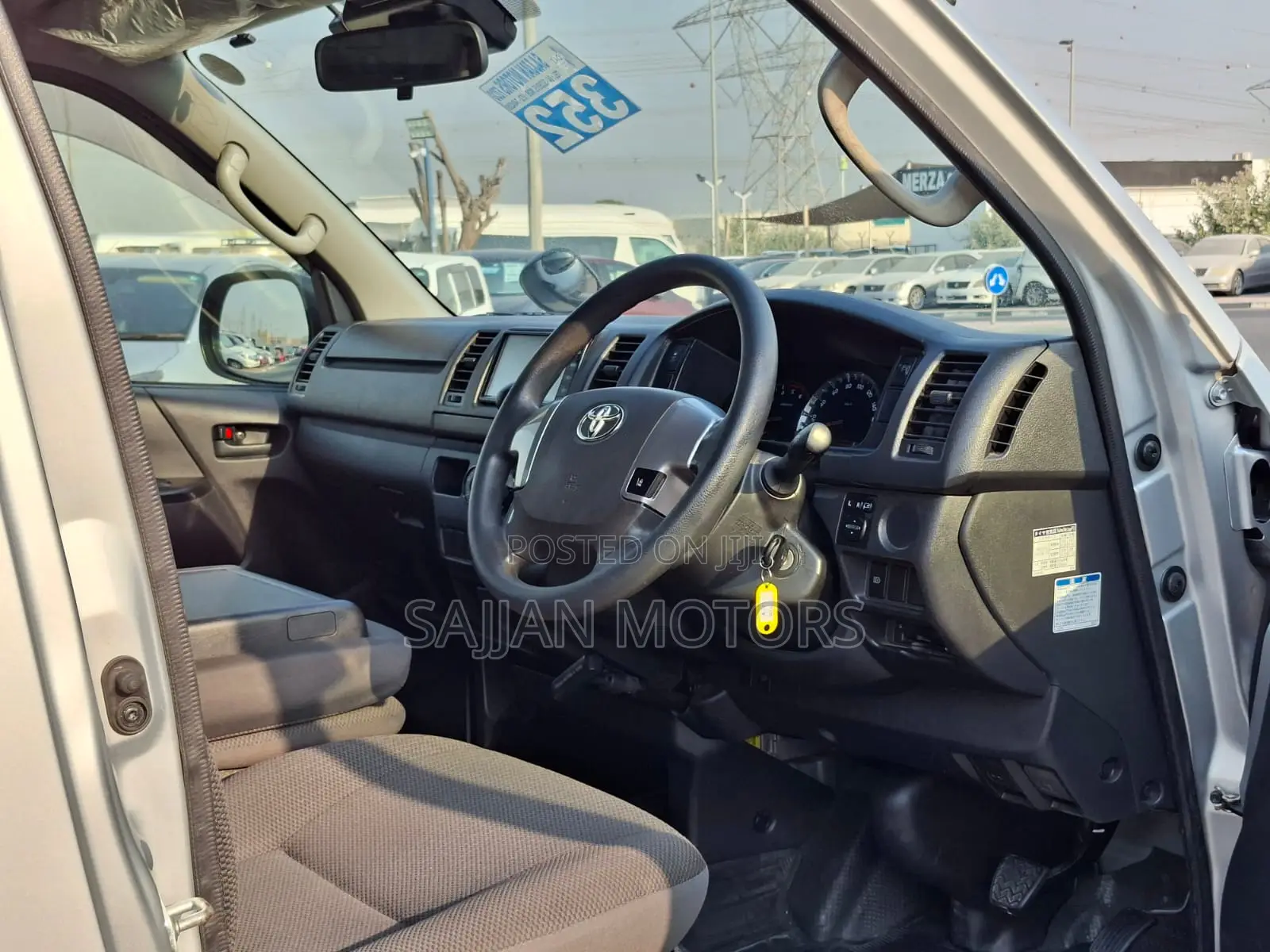 Toyota HiAce 2020 Silver