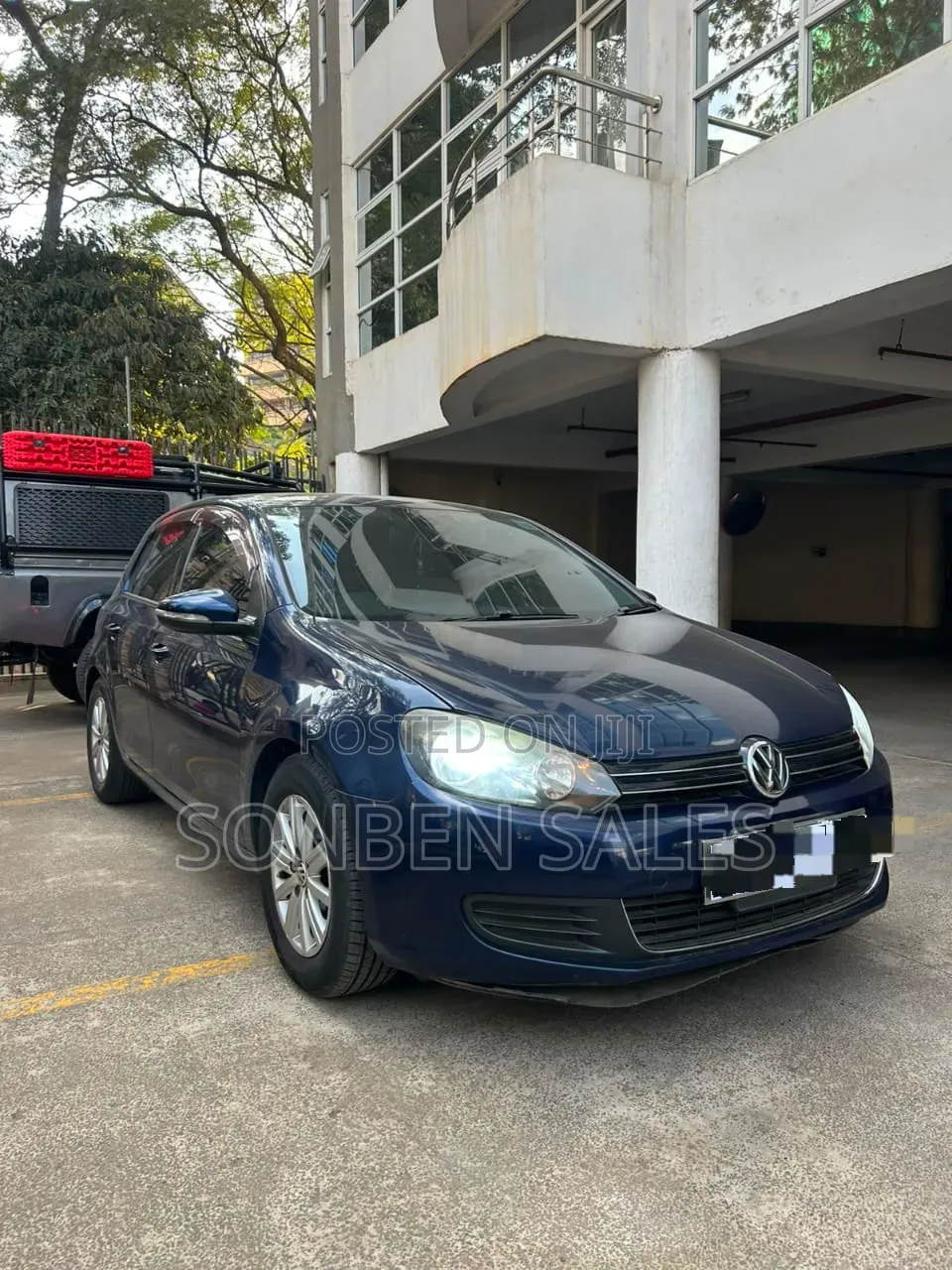 Volkswagen Golf 2013 Blue