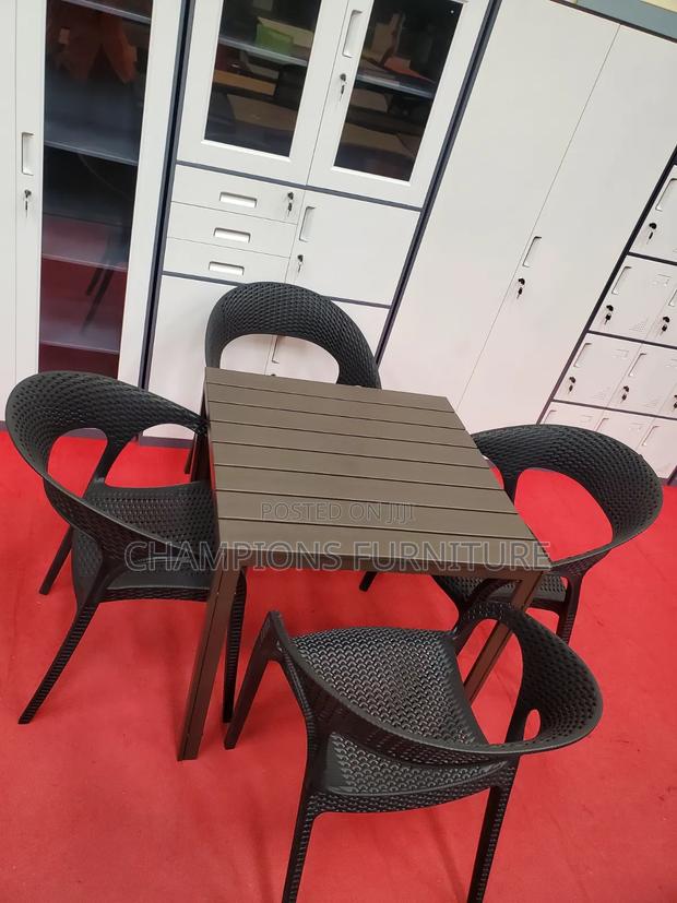 Outdoor Patio 4-Seater Set - thumbnail 3