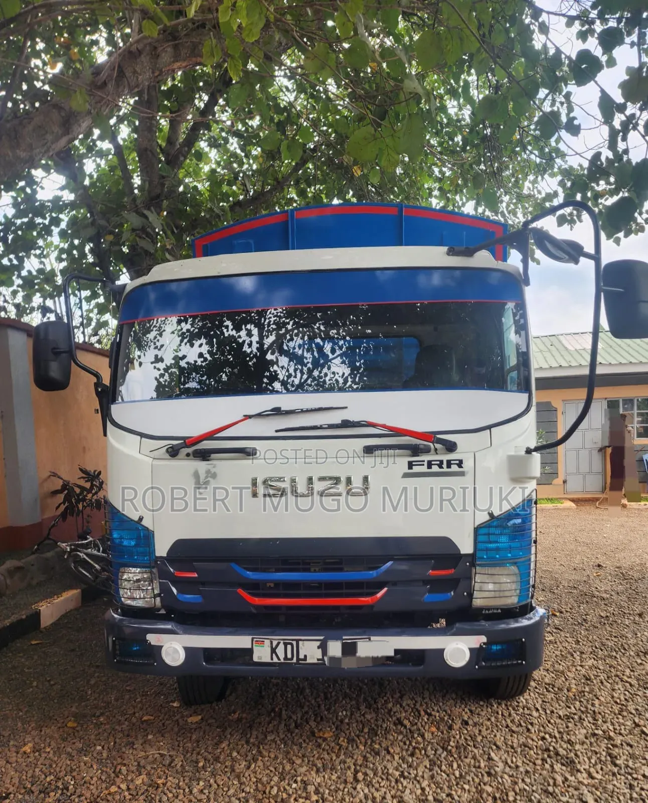 Isuzu FRR 90 Slay Queen