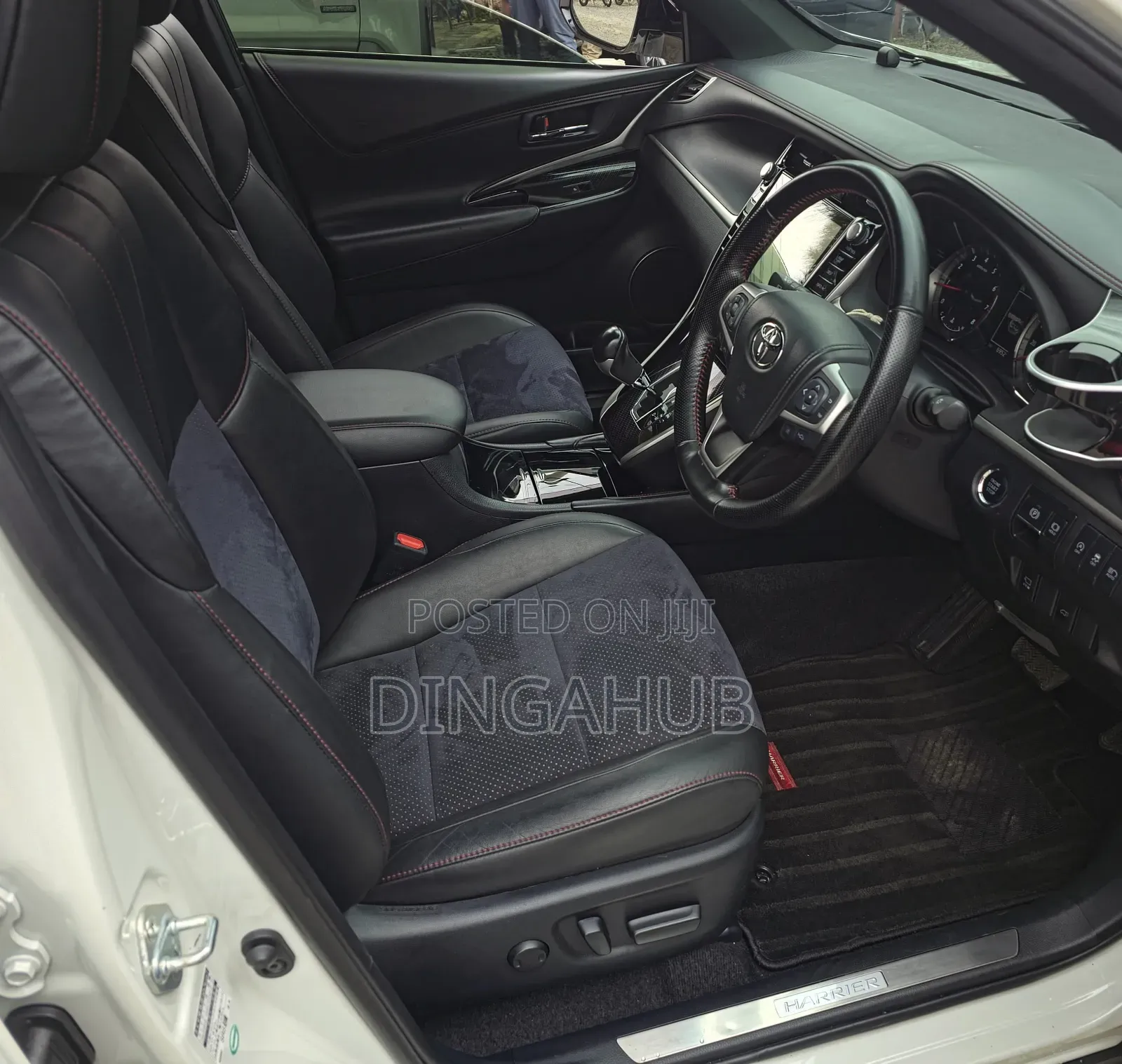 Toyota Harrier 2.0 Turbo 2018 White