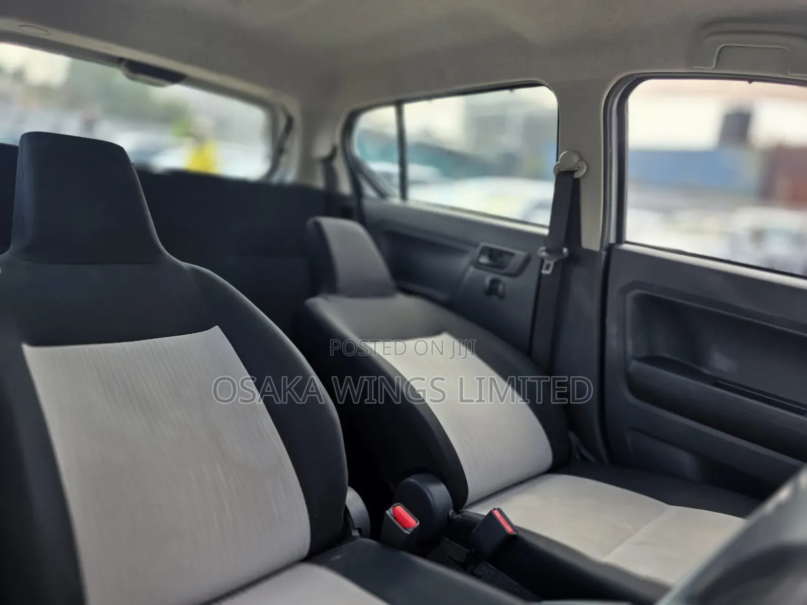 Daihatsu Mira 2019 Silver
