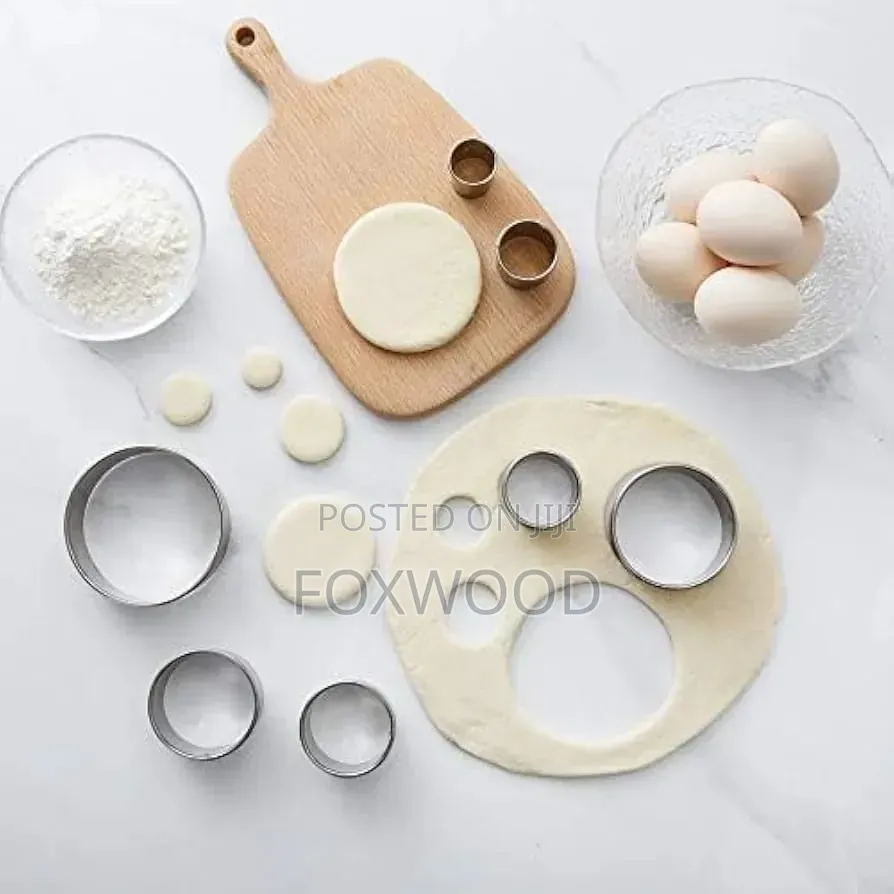 Round Cookie Cake Cutter Set - 12 Pack