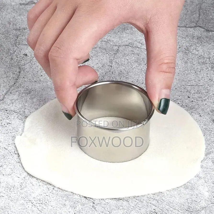 Round Cookie Cake Cutter Set - 12 Pack
