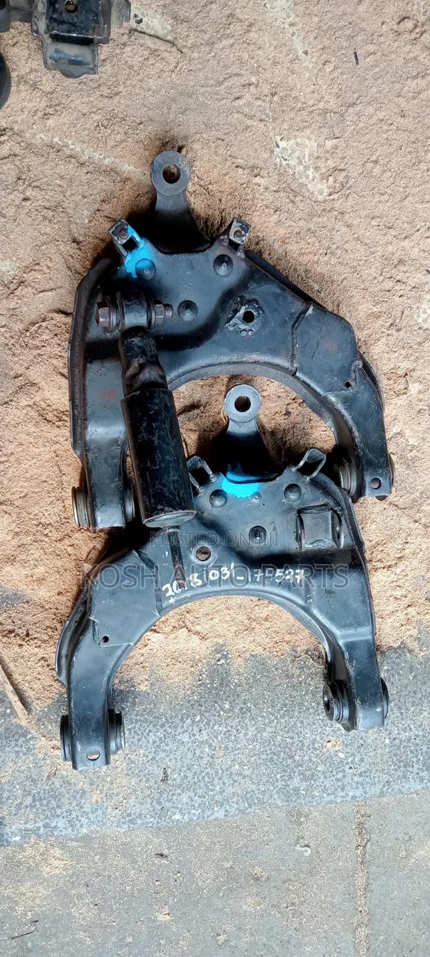 Lower Control Arms Toyota Surf/Hilux Surf