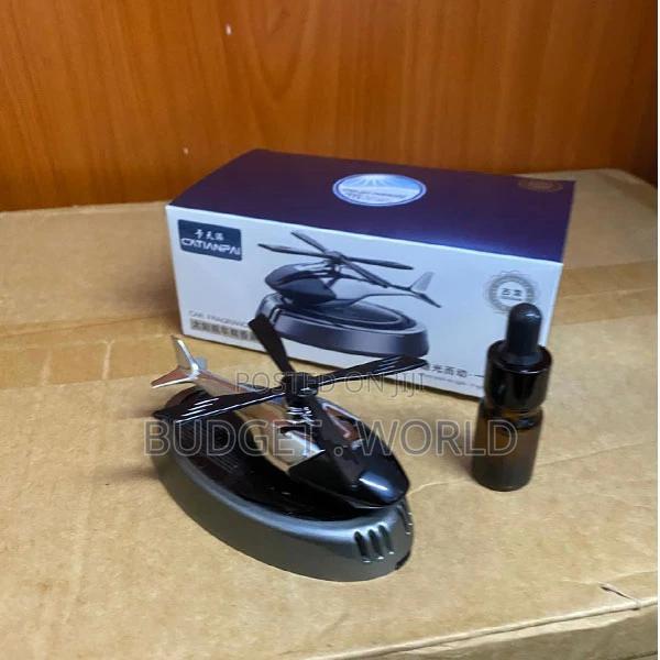 Automatic Solar Rotating Dashboard Perfume