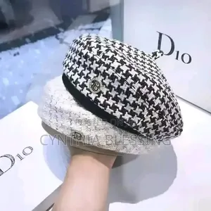 Stylish Beret_checked Black White
