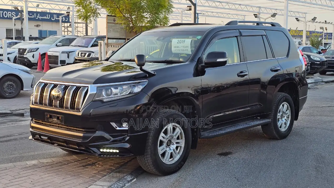Toyota Land Cruiser Prado 2.8 2019 Black