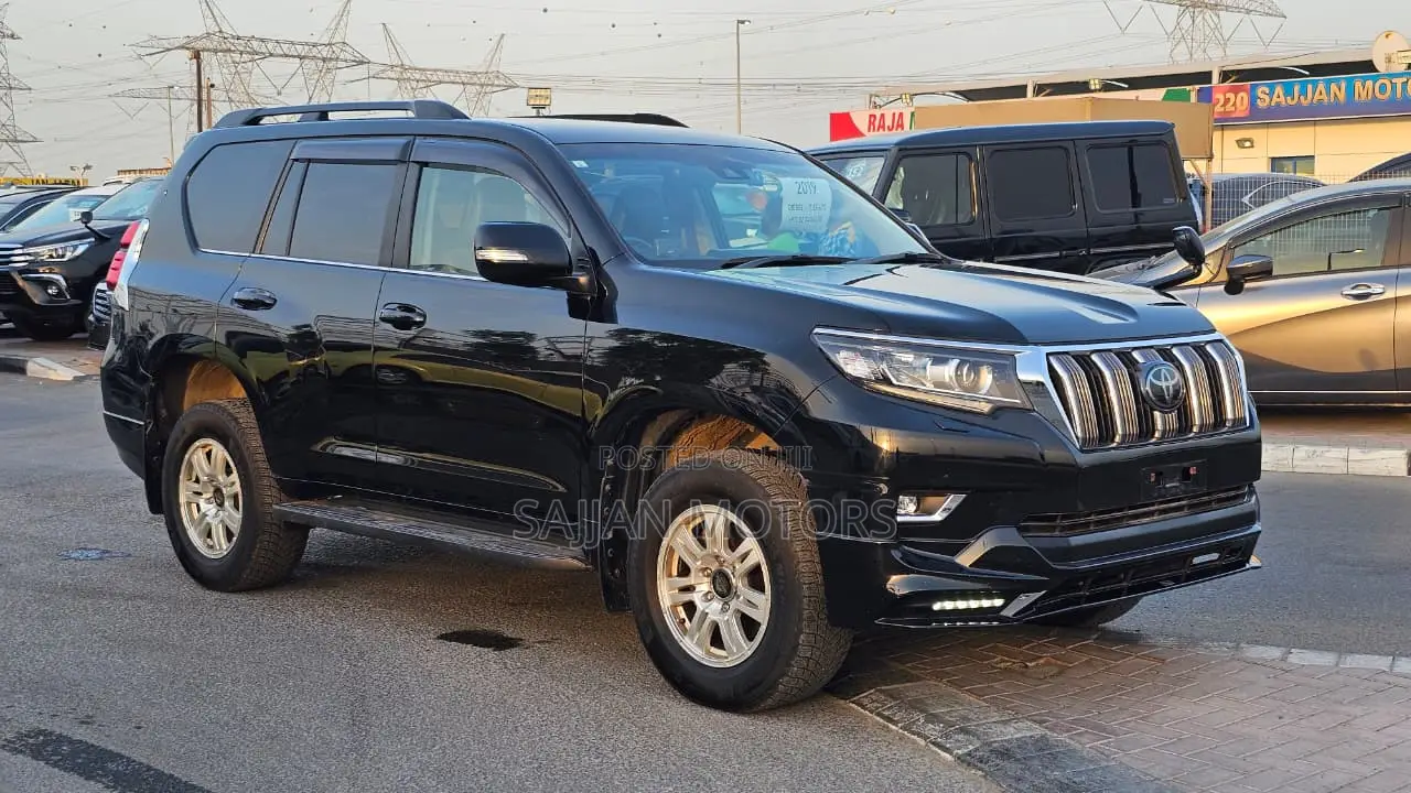 Toyota Land Cruiser Prado 2.8 2019 Black