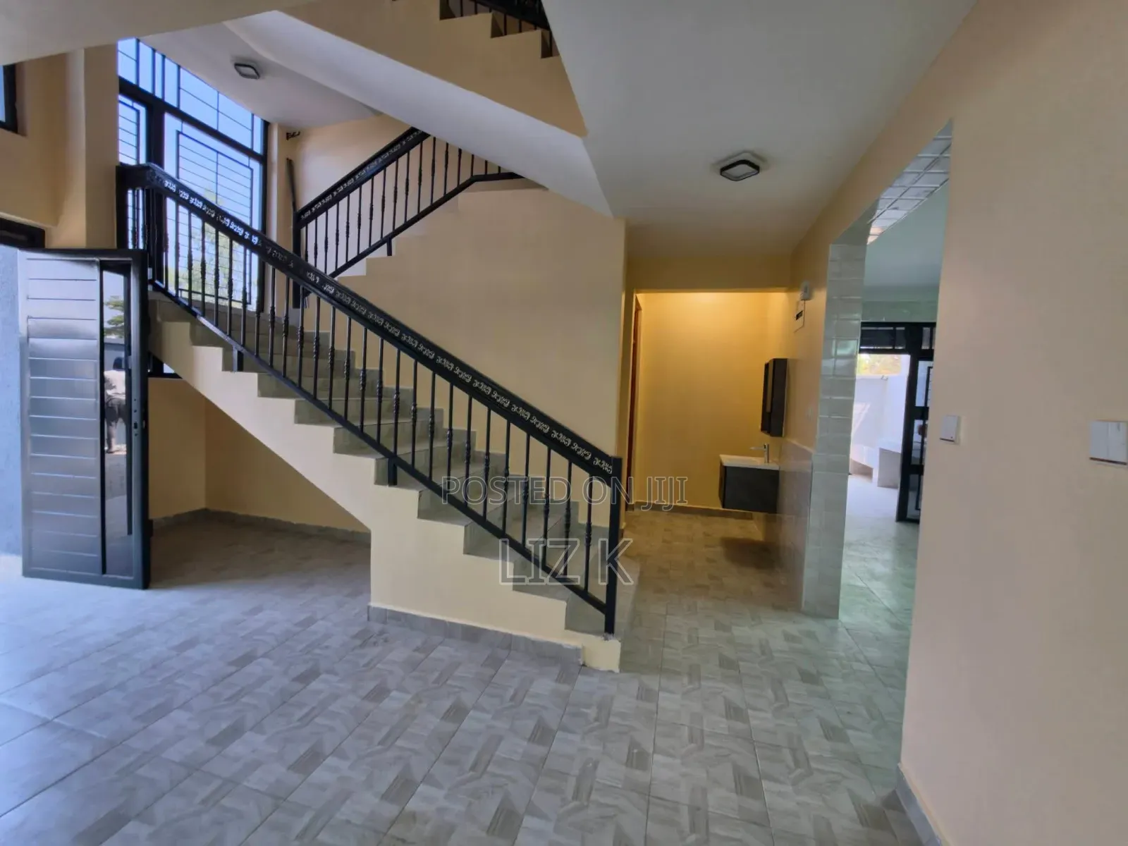 4bdrm Maisonette in Kamakis for rent
