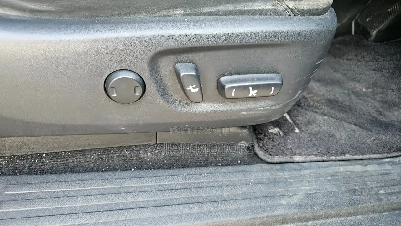 Toyota Land Cruiser Prado 2.8 2019 Black