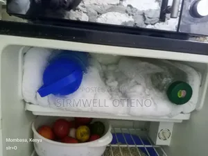 Von Fridge 90 Liters