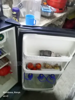 Von Fridge 90 Liters