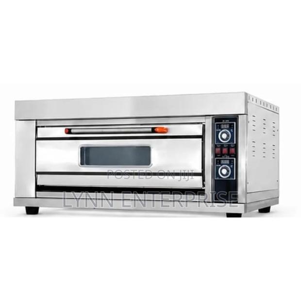 Premier Commercial Gas Oven With One Deck Two Tray - main view