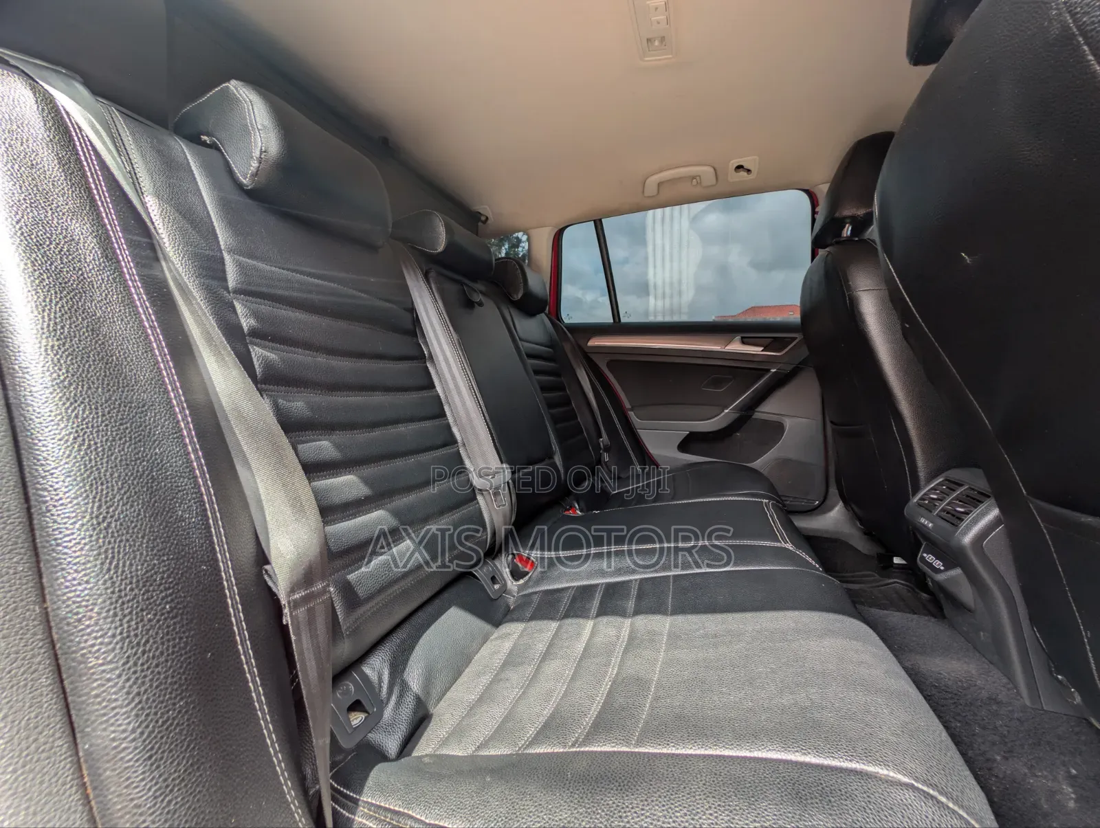 Volkswagen Golf Alltrack 2015 Red