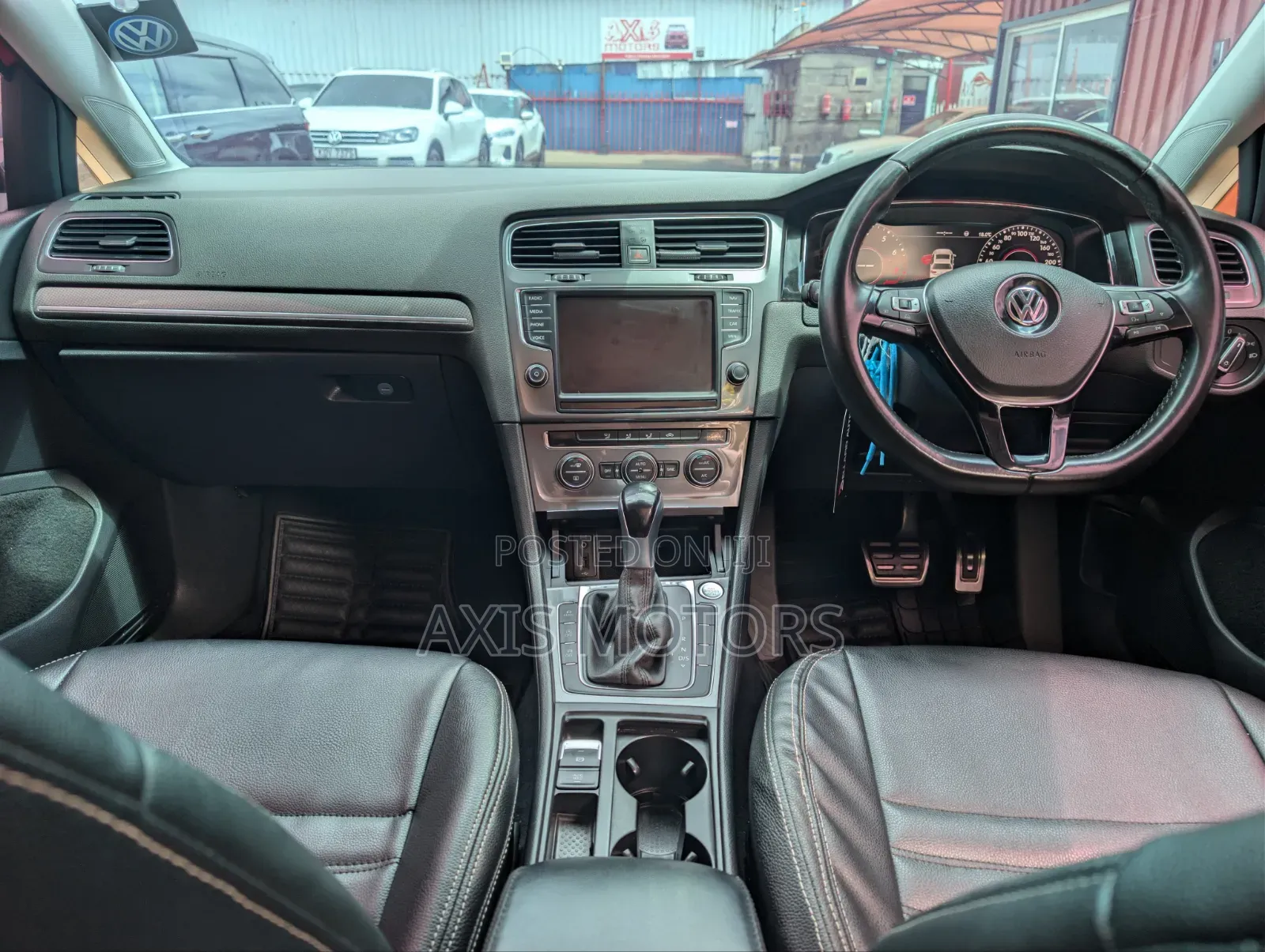 Volkswagen Golf Alltrack 2015 Red