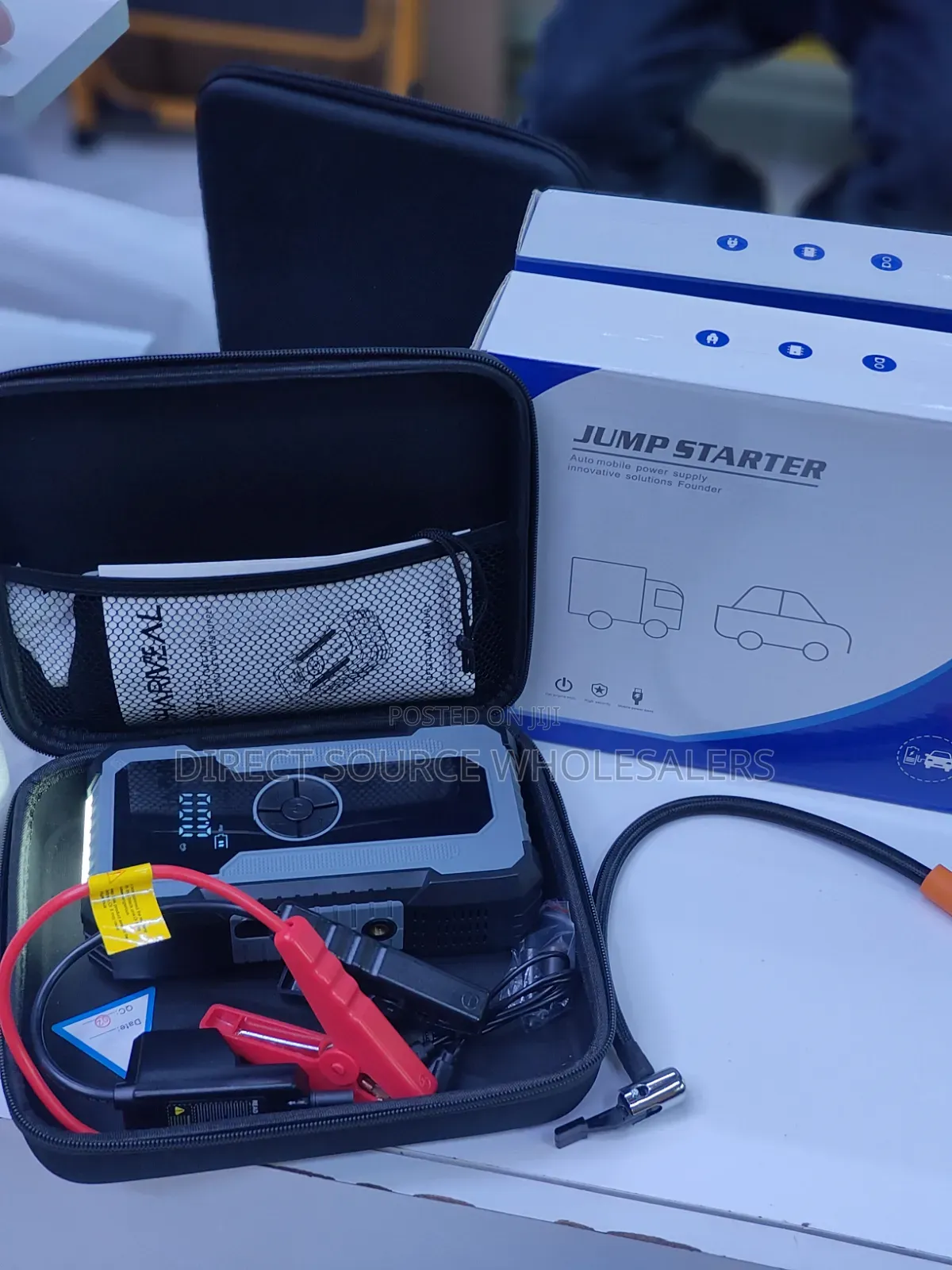 Heavy Duty Digital 12V Car Jump Starter With Hard Travel Case