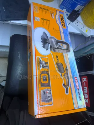 Lightweight Ingco Buffing Machine
