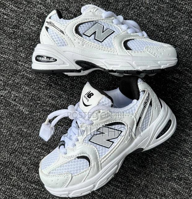 Brand New EUR 26 to 36 White New .B 530 Kids
