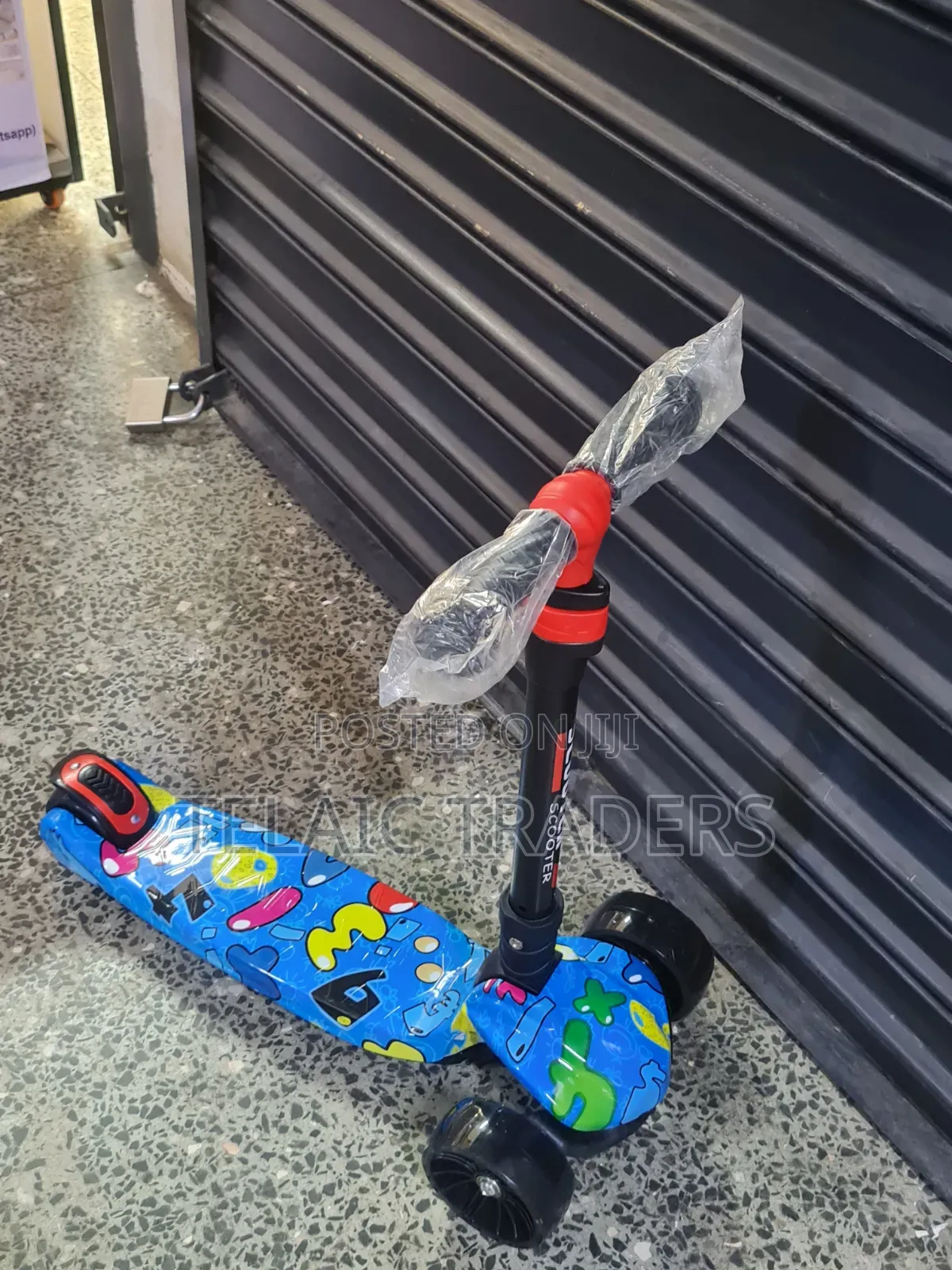 Scooter for Kids With Graphiti
