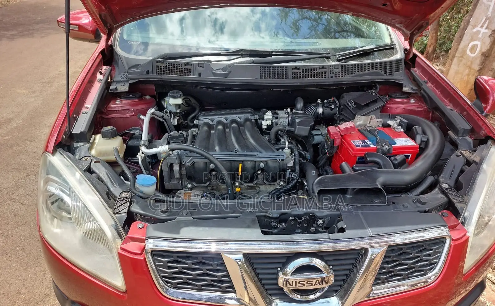 Nissan Dualis 2011 Red