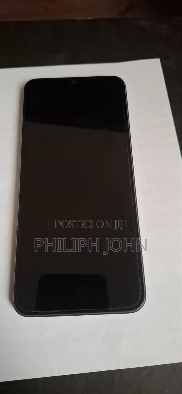 Realme C33 2023 128 GB Black - thumbnail 3