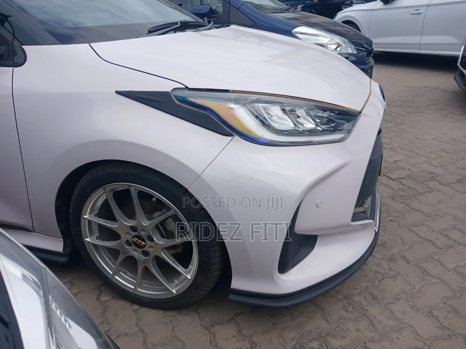 Toyota Yaris 2020 Pink
