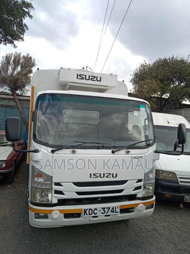 Isuzu NQR Canter
