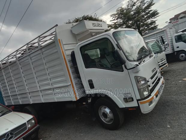 Isuzu NQR Canter - thumbnail 3