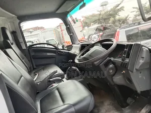 Isuzu NQR Canter