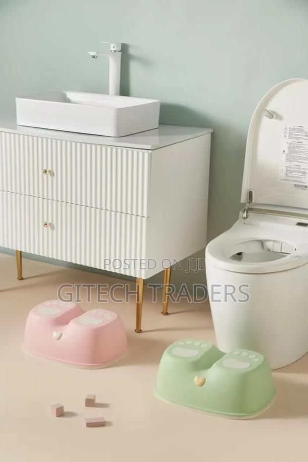 Toilet Feet Stool - thumbnail 2