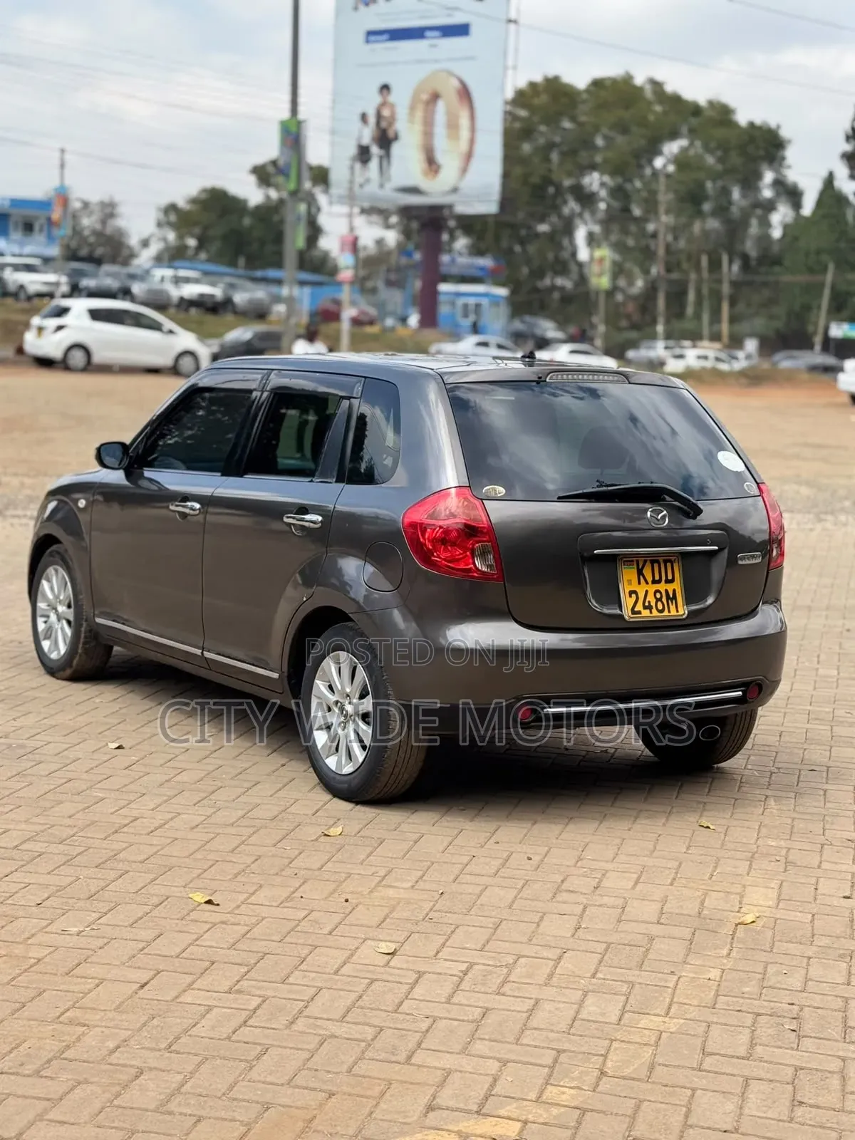 Mazda Verisa 2014 Gray
