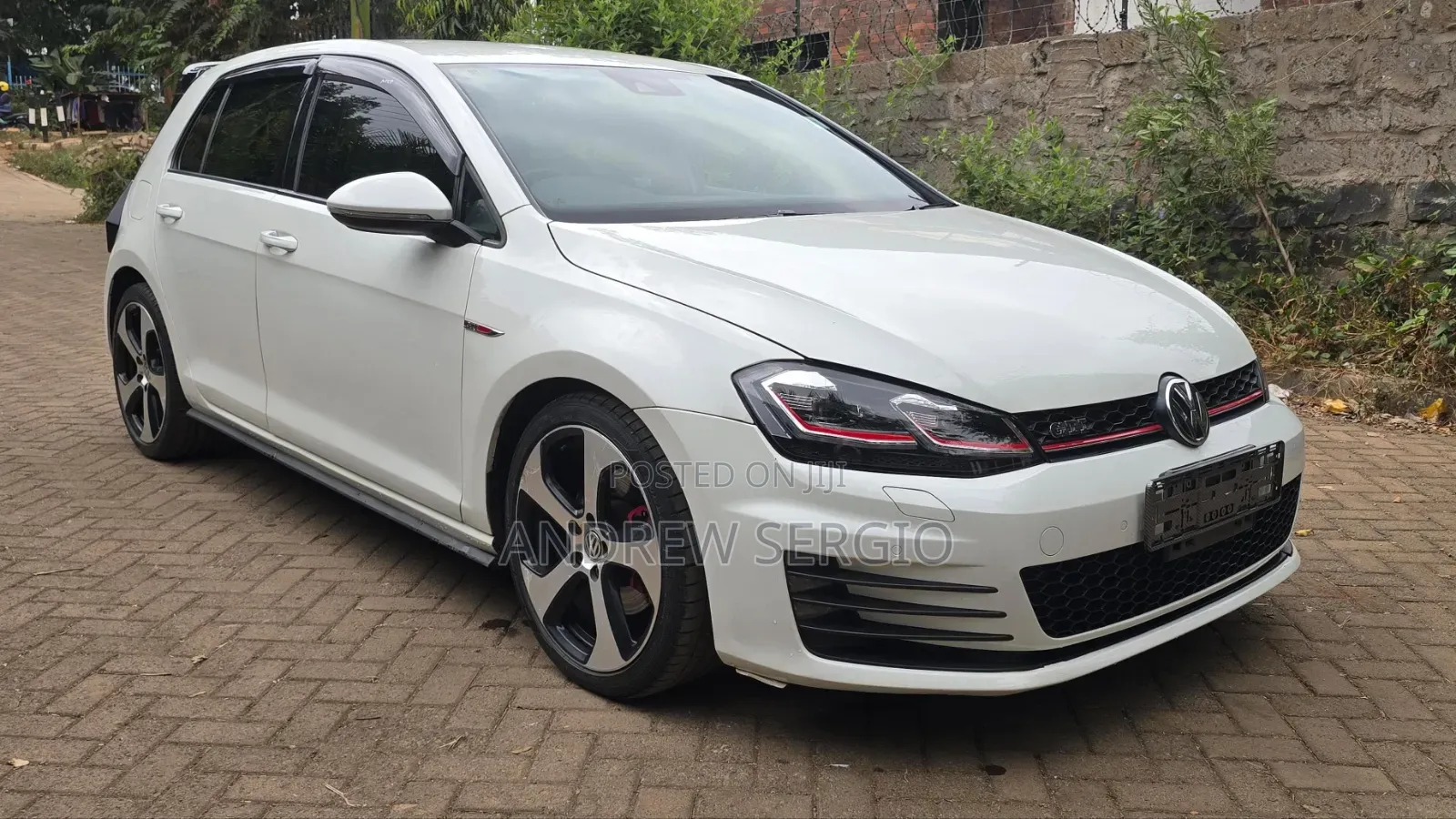 Volkswagen Golf 2018 White