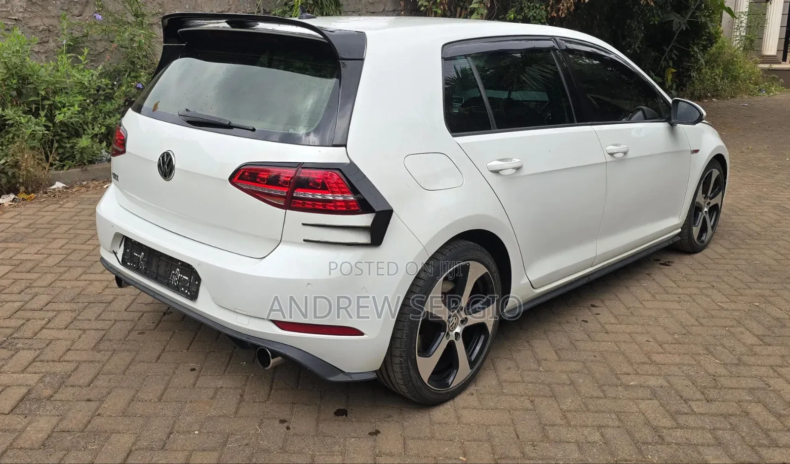 Volkswagen Golf 2018 White