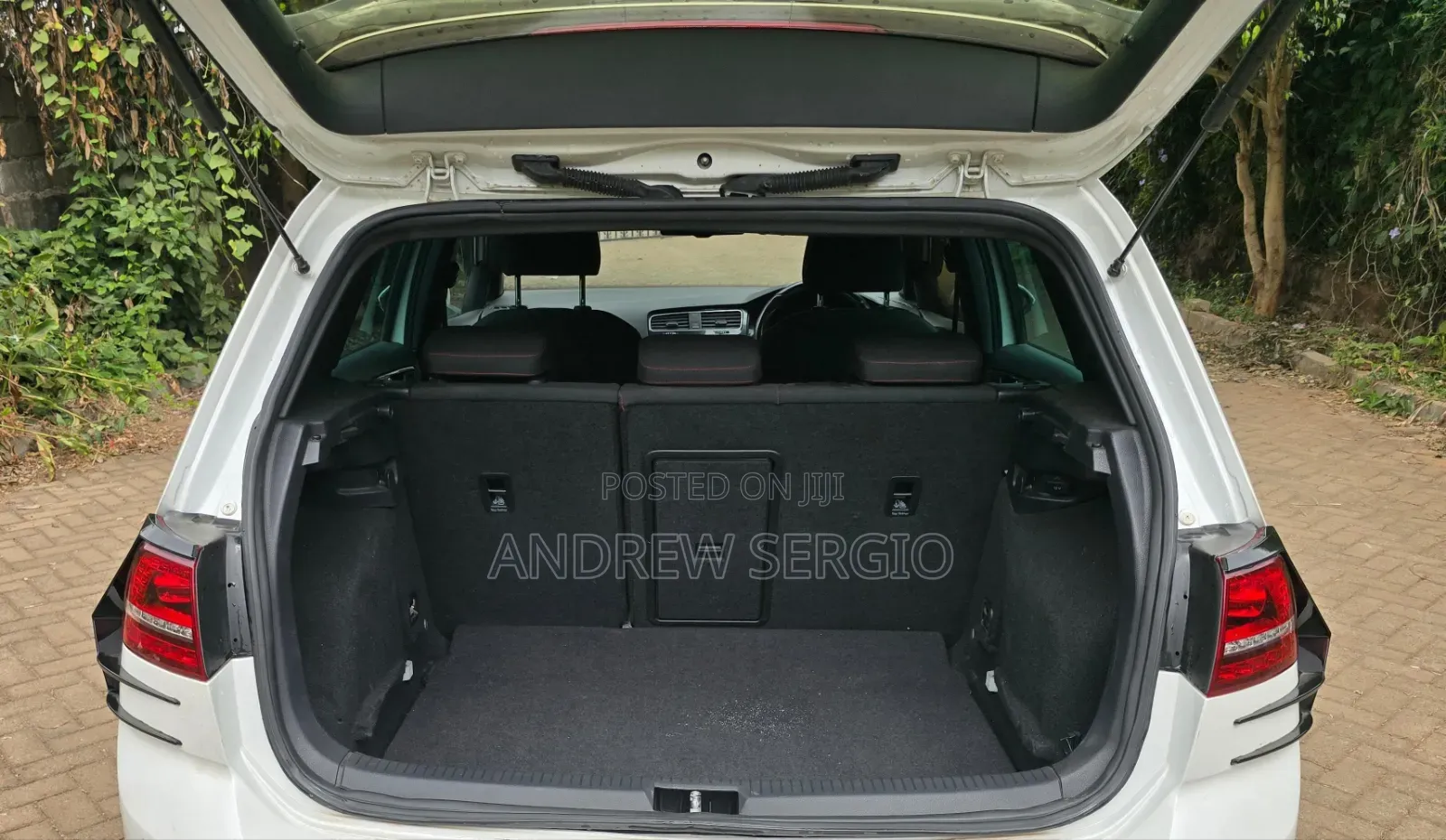 Volkswagen Golf 2018 White