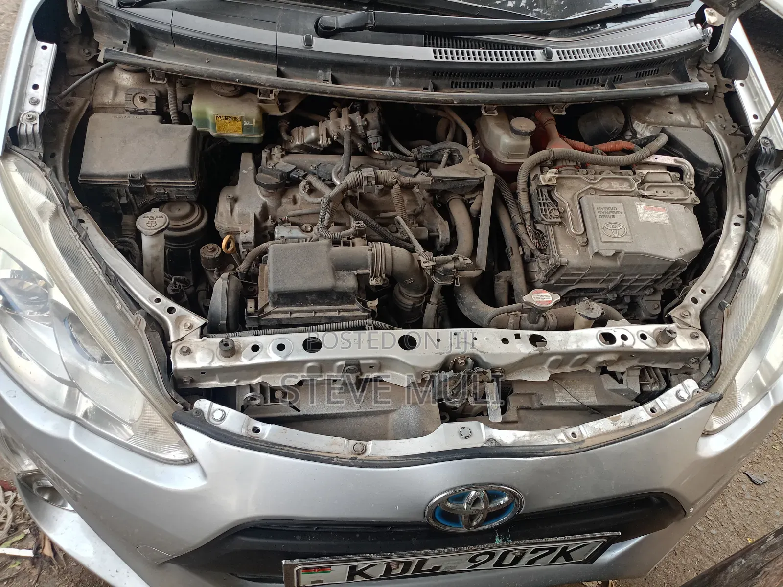 Toyota Aqua 2015 Silver