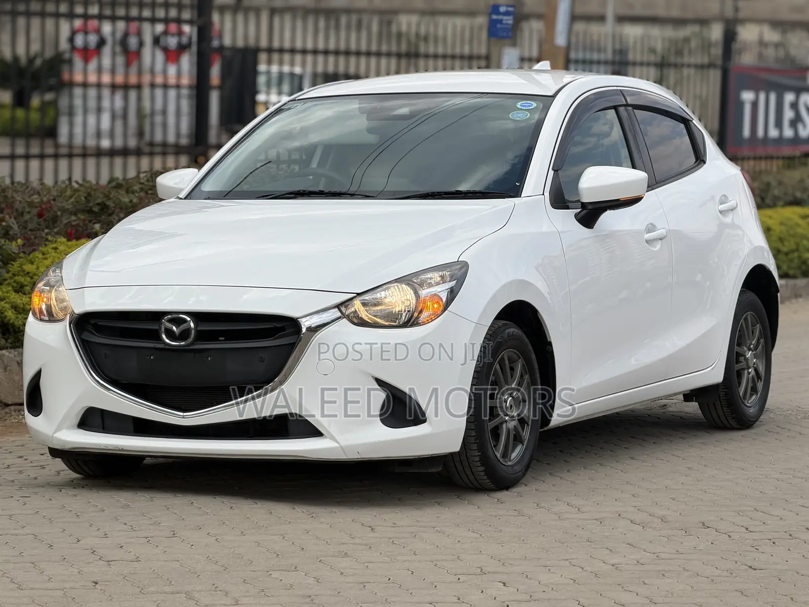 Mazda Demio 2019 Pearl