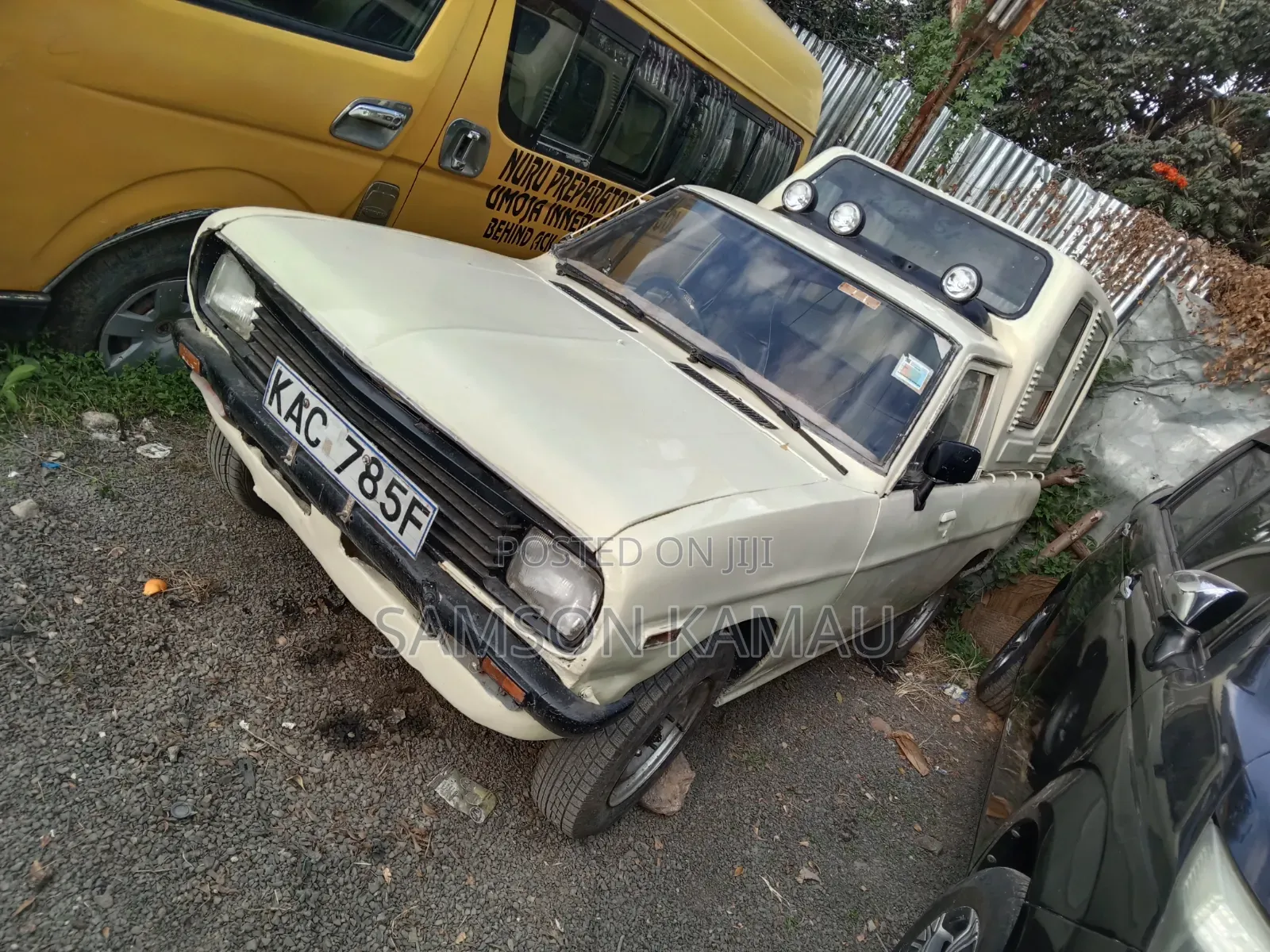 Nissan Pick-Up 2.5D 1998 Beige