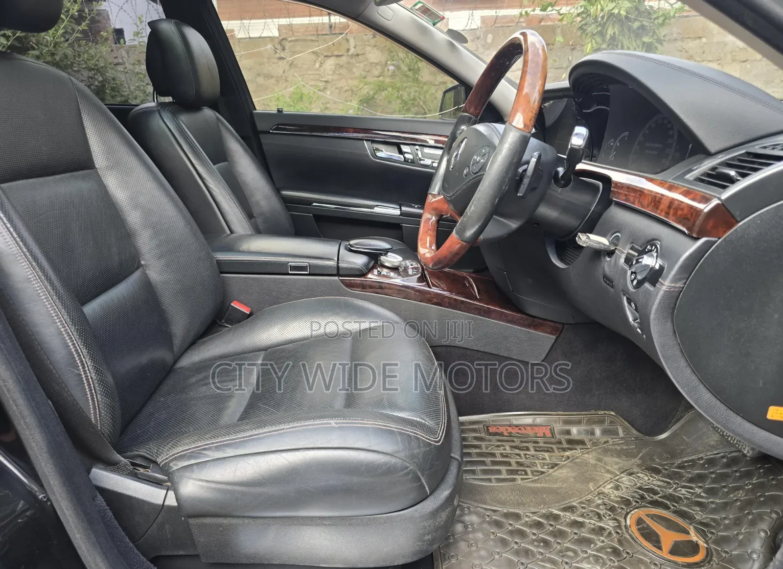 Mercedes-Benz S-Class 2011 Black