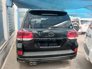Toyota Land Cruiser 2019 Black