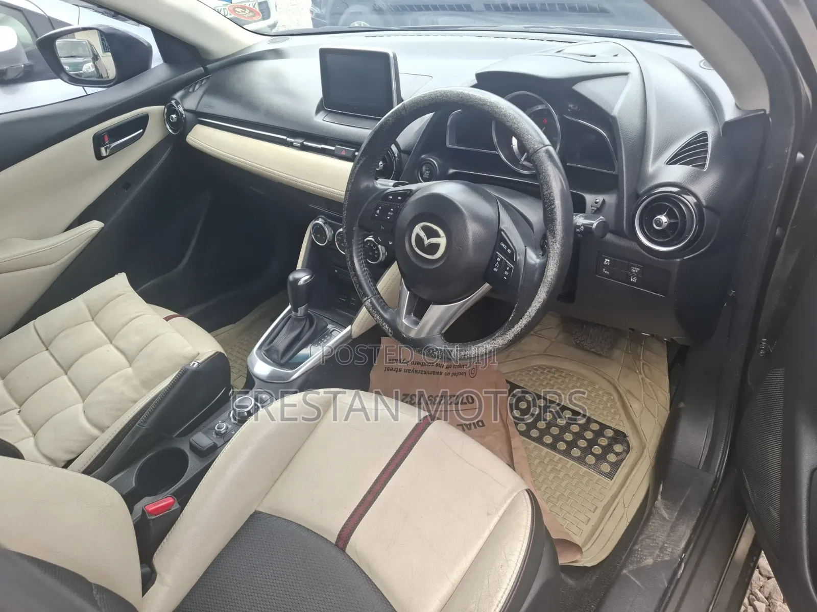 Mazda Demio 2014 Gray