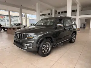 New Mahindra Scorpio 2025 Green