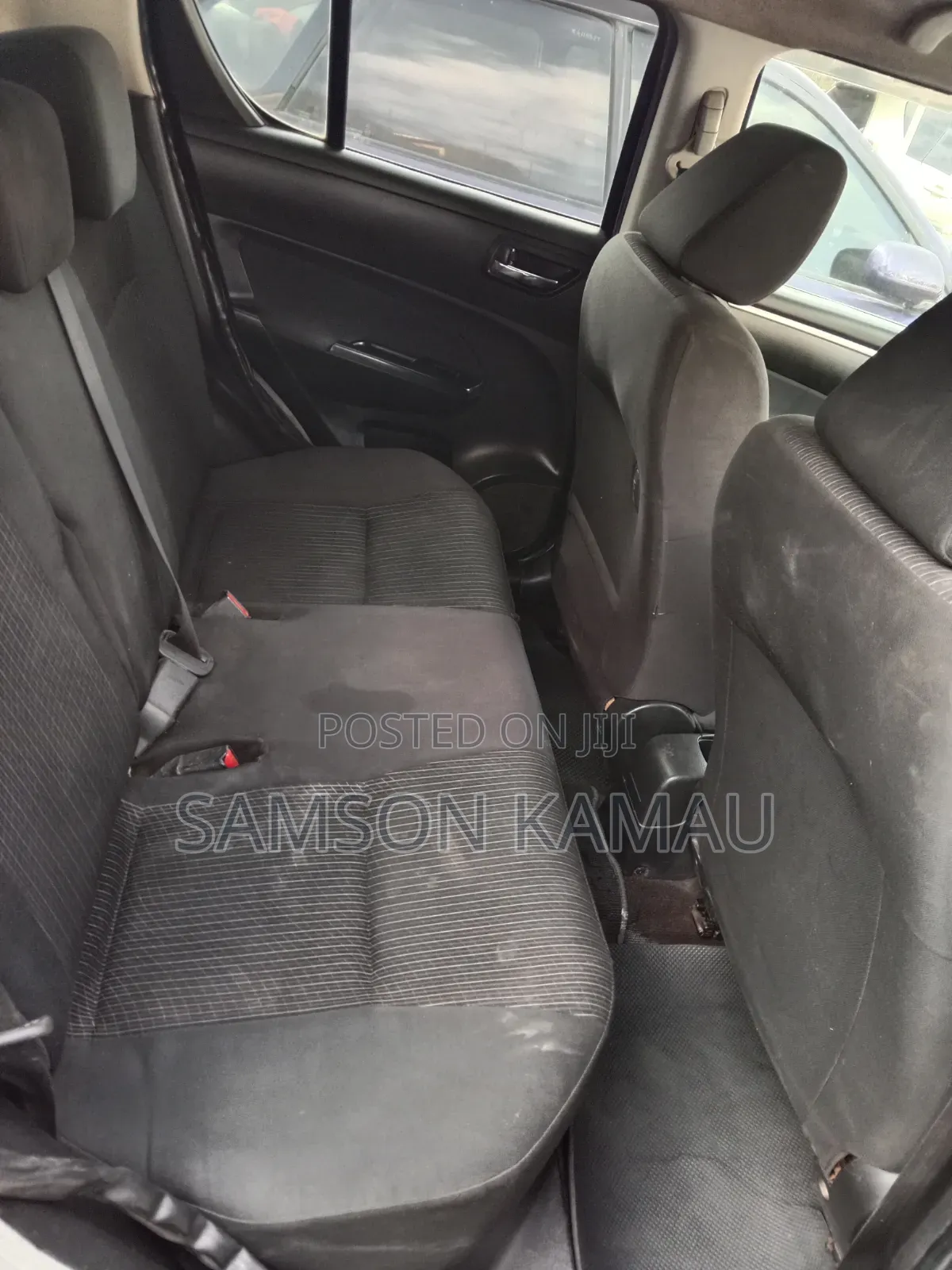 Suzuki Swift 2015 Silver