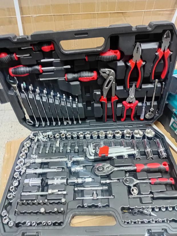 Top Resilient 142pcs Mechanical Tool Set - main view
